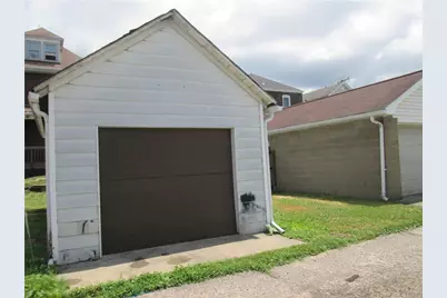 1715 Duss Ave, Ambridge, PA 15003 - Photo 24