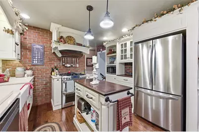 1118 Flora St, Pittsburgh, PA 15212 - Photo 8