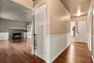 1118 Flora St, Pittsburgh, PA 15212 - Photo 22