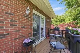 1118 Flora St, Pittsburgh, PA 15212 - Photo 36