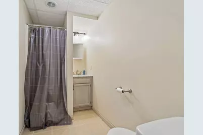 410 Lawnview Ave, Neshannock Township, PA 16105 - Photo 20