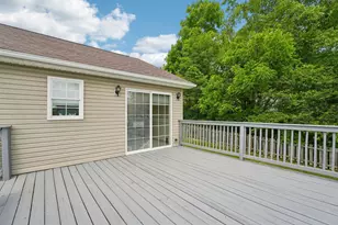 410 Lawnview Ave, Neshannock Township, PA 16105 - Photo 22