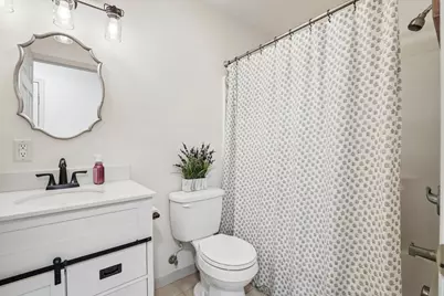 410 Lawnview Ave, Neshannock Township, PA 16105 - Photo 16