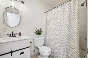 410 Lawnview Ave, Neshannock Township, PA 16105 - Photo 16