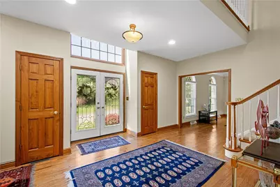 109 Windermere Ct, Peters Township, PA 15317 - Photo 4