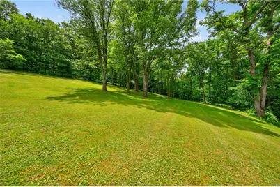 121 Spillway Ln, Oakland Township, PA 16001 - Photo 44