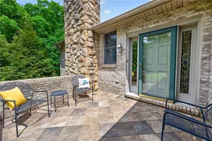 121 Spillway Ln, Oakland Township, PA 16001 - Photo 4