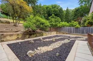 228 Hillock Ln, Pittsburgh, PA 15236 - Photo 40