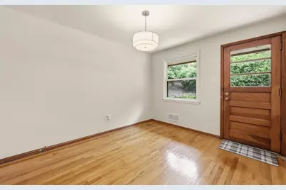 228 Hillock Ln, Pittsburgh, PA 15236 - Photo 10