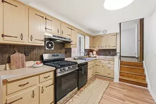 228 Hillock Ln, Pittsburgh, PA 15236 - Photo 12