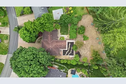 228 Hillock Ln, Pittsburgh, PA 15236 - Photo 46
