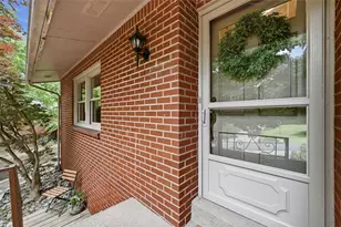 228 Hillock Ln, Pittsburgh, PA 15236 - Photo 4