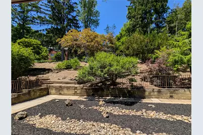 228 Hillock Ln, Pittsburgh, PA 15236 - Photo 42