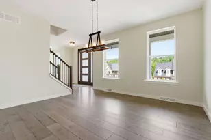 137 Morningstar Dr, Rostraver, PA 15012 - Photo 4