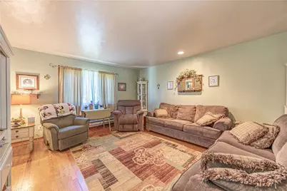 150 Maple Dr, Upper Burrell, PA 15068 - Photo 6