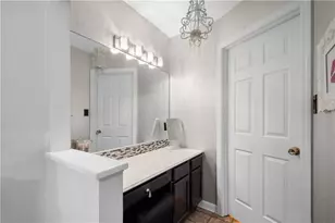 185 Old Village Ln, Bethel Park, PA 15102 - Photo 20
