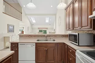 403 Katy Ln, Collier Township, PA 15071 - Photo 8