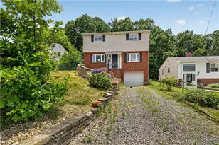 1025 Catherine Dr, Conway, PA 15027 - Photo 2