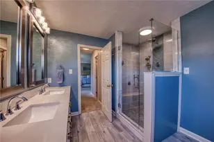 100 Chestnut Ct, Peters Township, PA 15367 - Photo 2