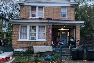 226 Parkfield St, Pittsburgh, PA 15210 - Photo 1