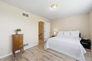 329 Glaser Ave, Pittsburgh, PA 15202 - Photo 16