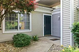 19 Golfwood Dr, Hermitage, PA 16148 - Photo 4