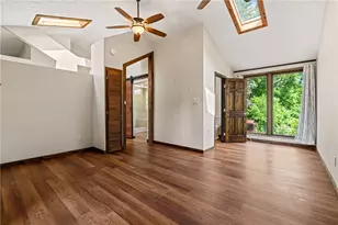 330 Klamath Dr, Robinson Twp, PA 15205 - Photo 24