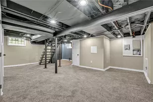 4000 Lanmore Ave, Pittsburgh, PA 15227 - Photo 32