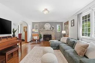 814 Washington Dr, Ross Twp, PA 15229 - Photo 4