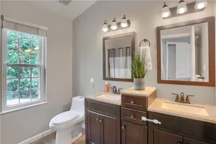 407 Poplar Ct, Moon/Crescent Twp, PA 15108 - Photo 32