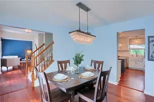 407 Poplar Ct, Moon/Crescent Twp, PA 15108 - Photo 8