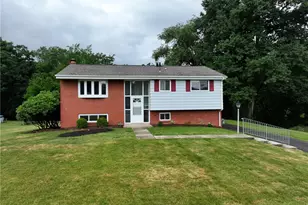3885 Coldwater Dr, Hampton, PA 15101 - Photo 34