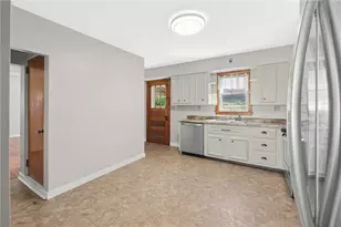 126 Liberty St, Fayette City, PA 15438 - Photo 8