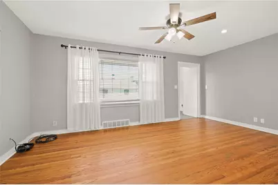 126 Liberty St, Fayette City, PA 15438 - Photo 8