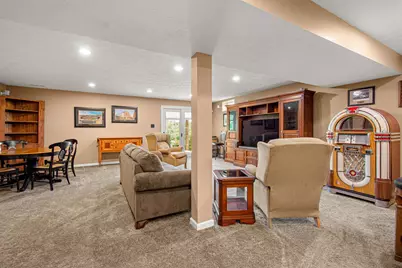 1734 Queens Drive, South Park, PA 15129 - Photo 30