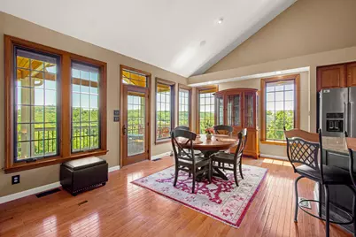 1734 Queens Drive, South Park, PA 15129 - Photo 12