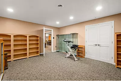 1734 Queens Drive, South Park, PA 15129 - Photo 34