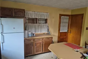 380 Shady Ave, Sharon, PA 16146 - Photo 18