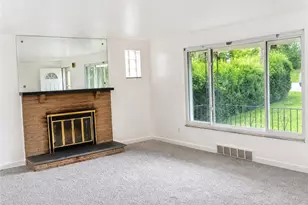 202 Crestview Rd, Pittsburgh, PA 15235 - Photo 2