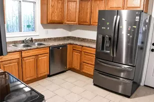 202 Crestview Rd, Pittsburgh, PA 15235 - Photo 4