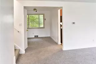 202 Crestview Rd, Pittsburgh, PA 15235 - Photo 6