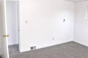 202 Crestview Rd, Pittsburgh, PA 15235 - Photo 10