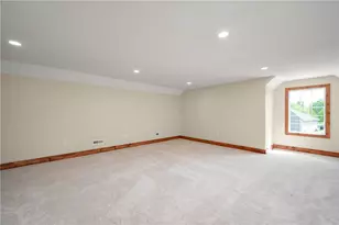 314 Nicklaus Ct, Liberty Township, PA 16127 - Photo 42