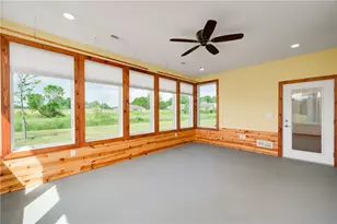 314 Nicklaus Ct, Liberty Township, PA 16127 - Photo 44