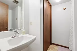 9531 Orchard Rd, Pittsburgh, PA 15237 - Photo 32