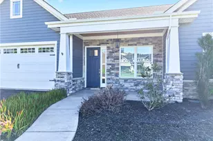 202 Indian Ridge Ln, North Strabane, PA 15317 - Photo 2