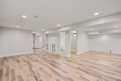 331 Lejeune Dr, Hempfield Township, PA 15601 - Photo 16