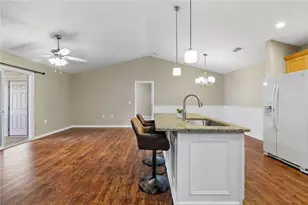 750 Hidden Ridge Ct, South Park, PA 15129 - Photo 4