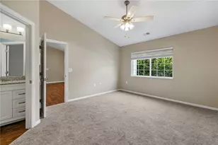 750 Hidden Ridge Ct, South Park, PA 15129 - Photo 14