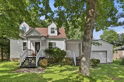 126 Davis Rd, Economy, PA 15143 - Photo 1